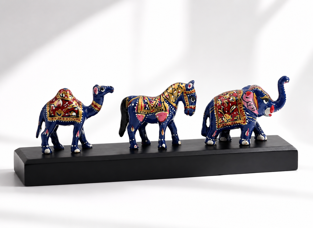 Miniature Royal Set
