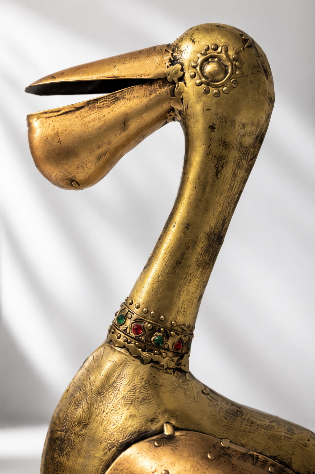 Golden Pelican (S)