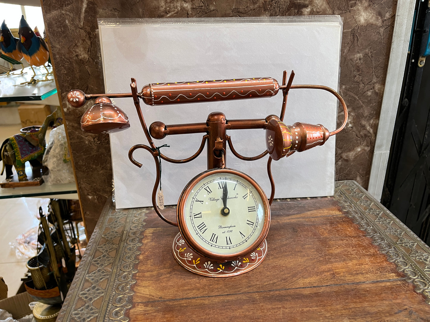 Vintage-Style Metal Telephone Desk Clock